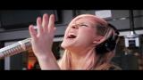 Video Ellie Goulding - Lights (Acoustic on Ryan Seacrest) | Performance | On Air With Ryan Seacrest Terbaik di zLagu.Net