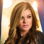 Download mp3 dari artis Kelly Clarkson terbaru