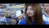 Video Music miss A Suzy's opening pitch at Dodger Stadium! Terbaik di zLagu.Net