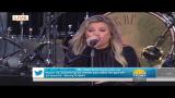 Video Lagu Music Kelly Clarkson - Love So Soft (The Today Show) Terbaru - zLagu.Net