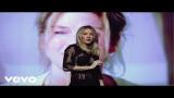 Video Musik Ellie Goulding - Still Falling For You Terbaru