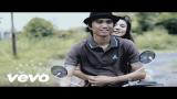 Download video Lagu Sheila On 7 - Pasti Ku Bisa (Video Clip - Ori) Gratis