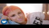 Download Lagu Paramore: Still Into You [OFFICIAL VIDEO] Video - zLagu.Net