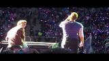 Music Video Coldplay LIVE - Everglow (on piano Ferdinand Schwartz) - Munich June 6th 2017 Terbaru