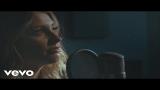 Video Lagu Ella Henderson - Yours (RAK Studio Sessions) Music baru di zLagu.Net