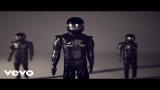 Video Avicii - Avicii - Speed (burn® & Lotus F1™ Team Mix) Music Video Terbaik di zLagu.Net