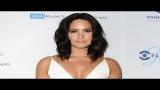 Video Lagu Music Demi Lovato FIRES BACK After Being Criticized For Not Revealing Sexuality Terbaru - zLagu.Net