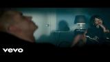 Download video Lagu Eminem - The Monster (Explicit) ft. Rihanna Musik