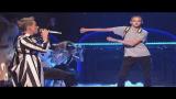 Video Lagu Meet the Dancing 'Backpack Kid' Who Stole Katy Perry's Spotlight on 'SNL' Musik baru di zLagu.Net