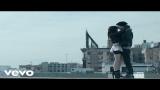Video Lagu Carly Rae Jepsen - Tonight I'm Getting Over You Music Terbaru - zLagu.Net