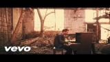 Download Video Lagu Chris Tomlin - I Lift My Hands Terbaik - zLagu.Net