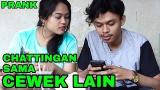Download Video Lagu PRANK! CHATTINGAN SAMA CEWEK LAIN - Prank Indonesia