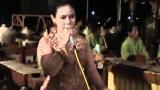 Download video Lagu sarung ilang - hj. itih.3gp Musik