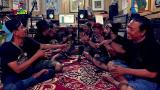 Download Video JONI AGUNG & DOUBLE T ft THE LEMPUYENGAN CREW : SKA GENJEK SNI ( STANDAR NASIONAL INDONESIA ) Music Terbaru