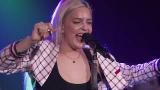 Download Anne-Marie - 2002 (Live At Brighton ic Hall 2018) Video Terbaru