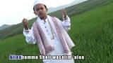 Free Video Music Faizal - Lil Abi Wal Ummi [Official ic eo] di zLagu.Net
