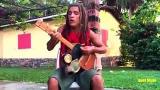 Video Lagu Pengamen Jalanan Paling Unik dan Kreatif ini Nyanyikan Lagu Reggae di zLagu.Net