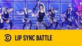 Video Music Tom Holland Performs Rihanna's 'Umbrella' | Lip Sync Battle Gratis di zLagu.Net